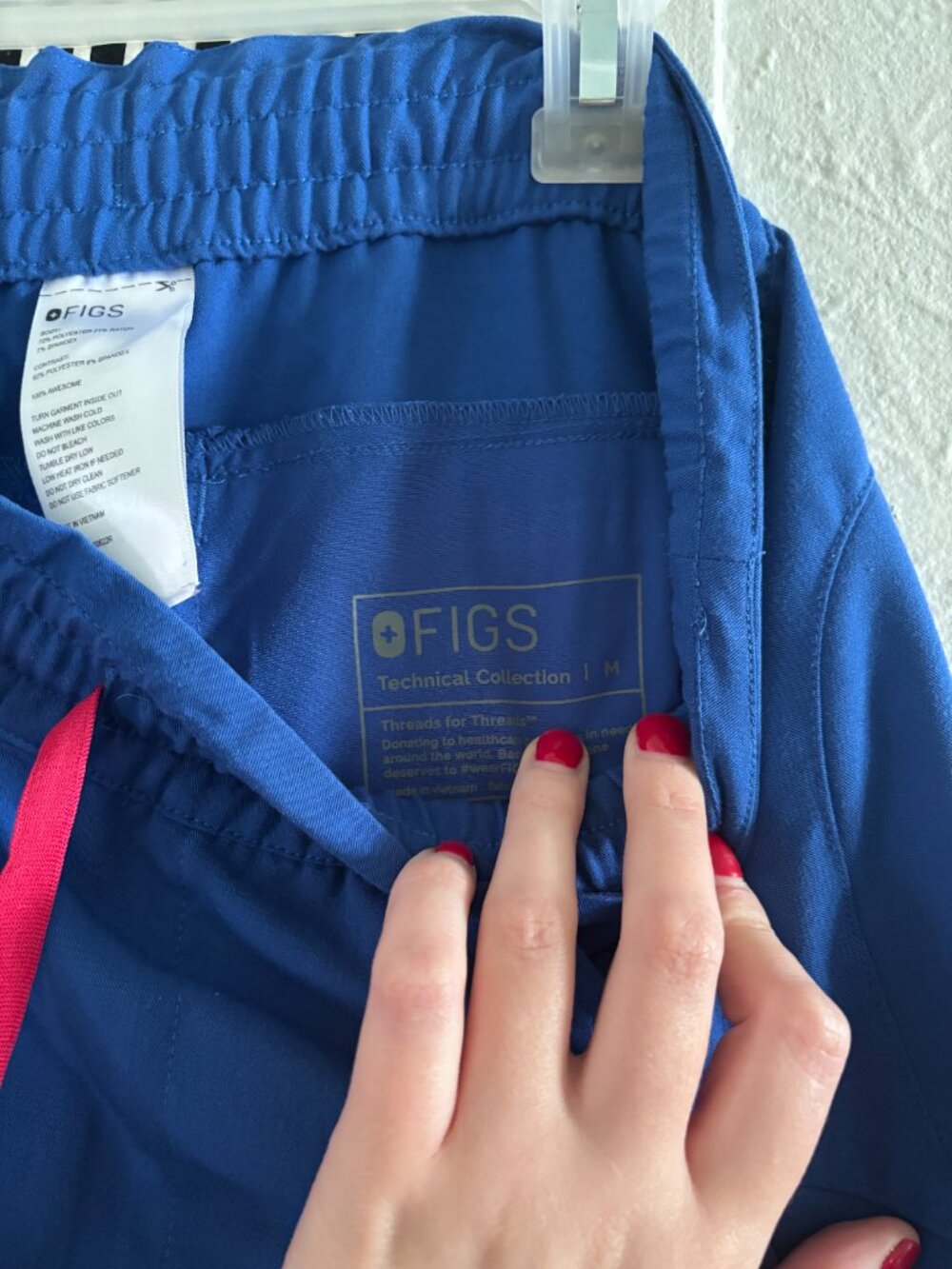 Figs Scrub Set - Picture 5 of 6